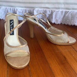 Vintage Nina gold sparkly heels